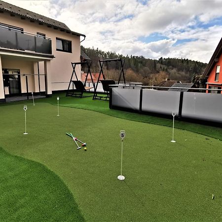 Landhotel Sternwirt - Das Wellnesshotel Zwischen Nuernberg Und Amberg Hogen Exterior photo