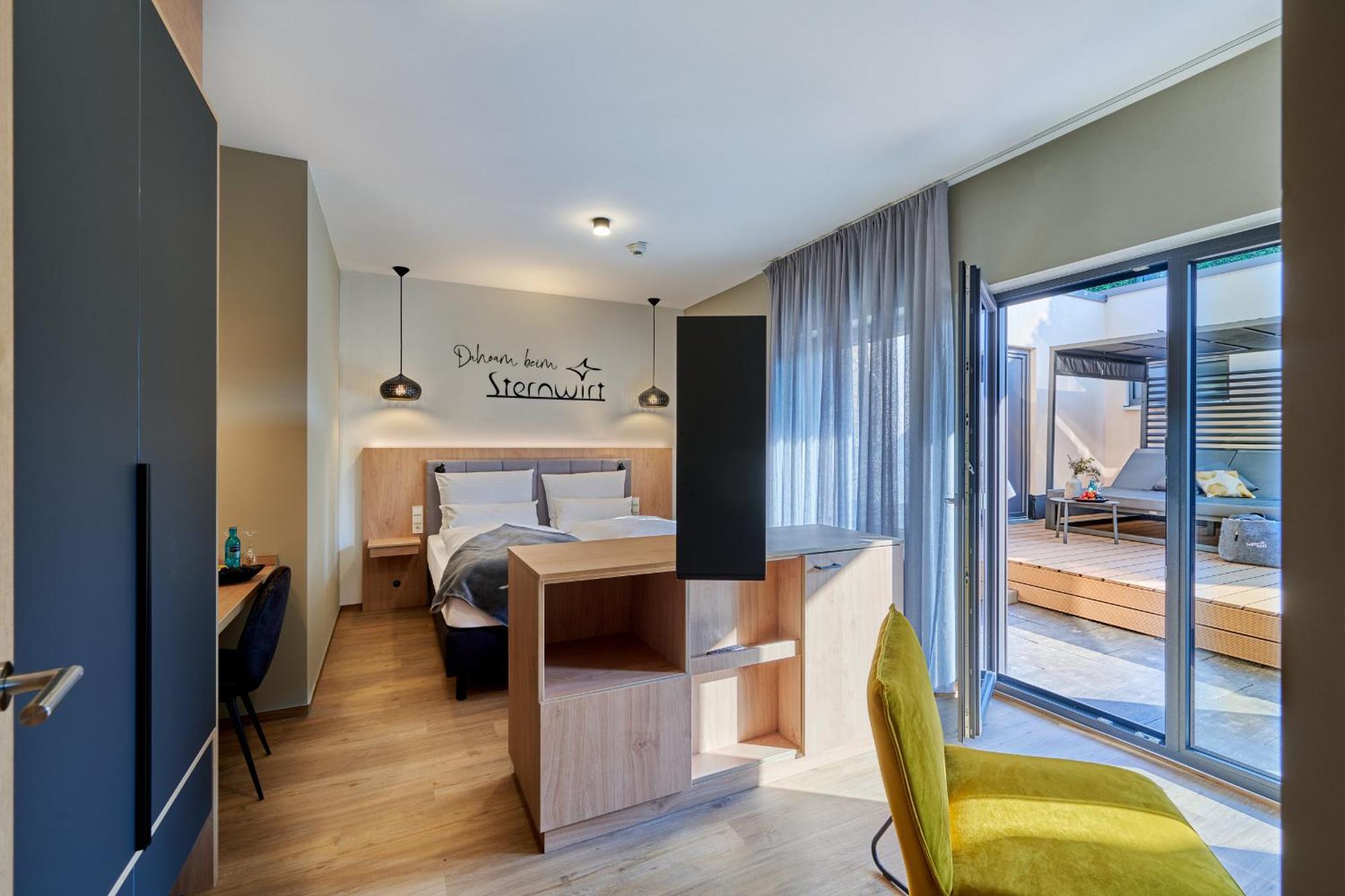 Landhotel Sternwirt - Das Wellnesshotel Zwischen Nuernberg Und Amberg Hogen Exterior photo